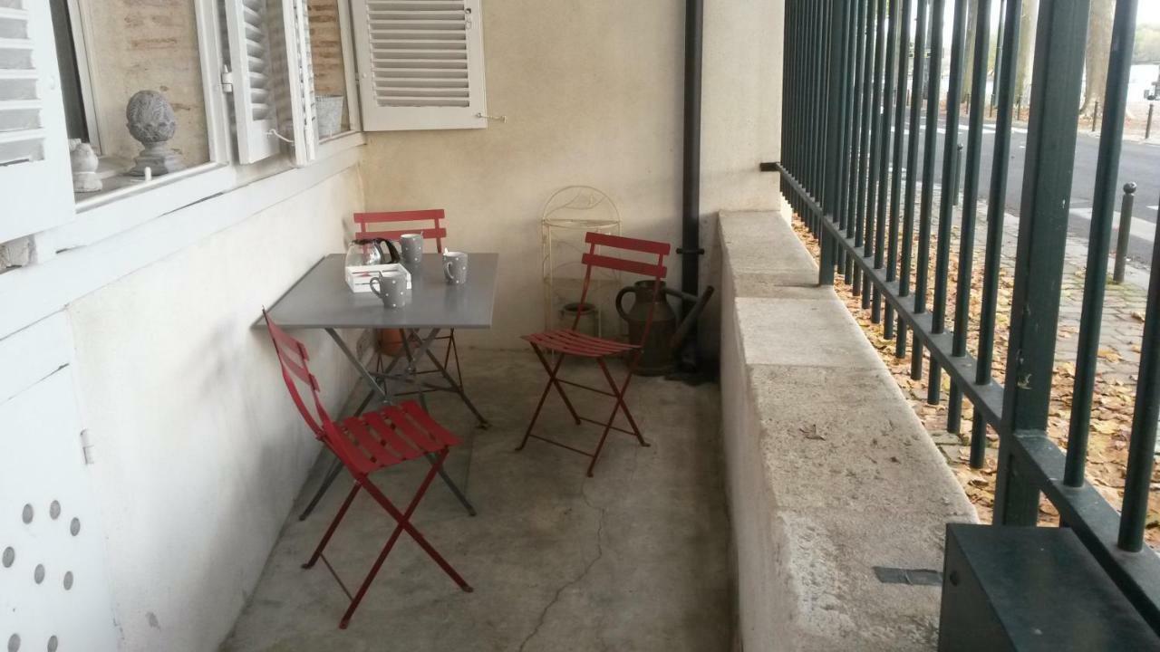 Appart La Gabare - Face Loire Quai Du Chatelet Orléans Dış mekan fotoğraf